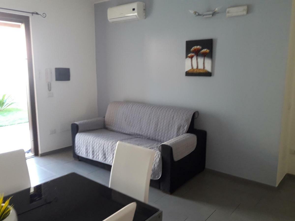 Lucrezia Apartment Valledoria  Ngoại thất bức ảnh