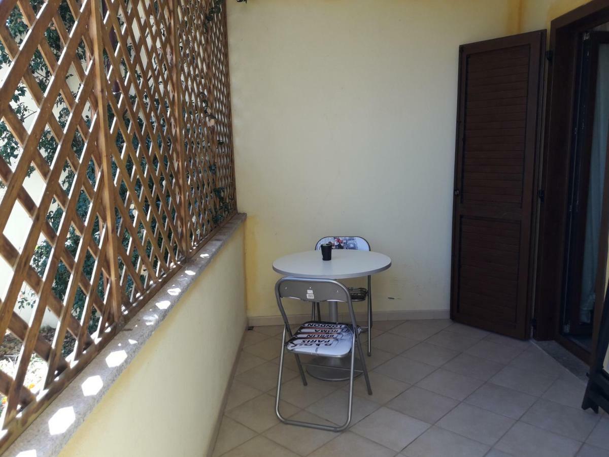 Lucrezia Apartment Valledoria  Ngoại thất bức ảnh